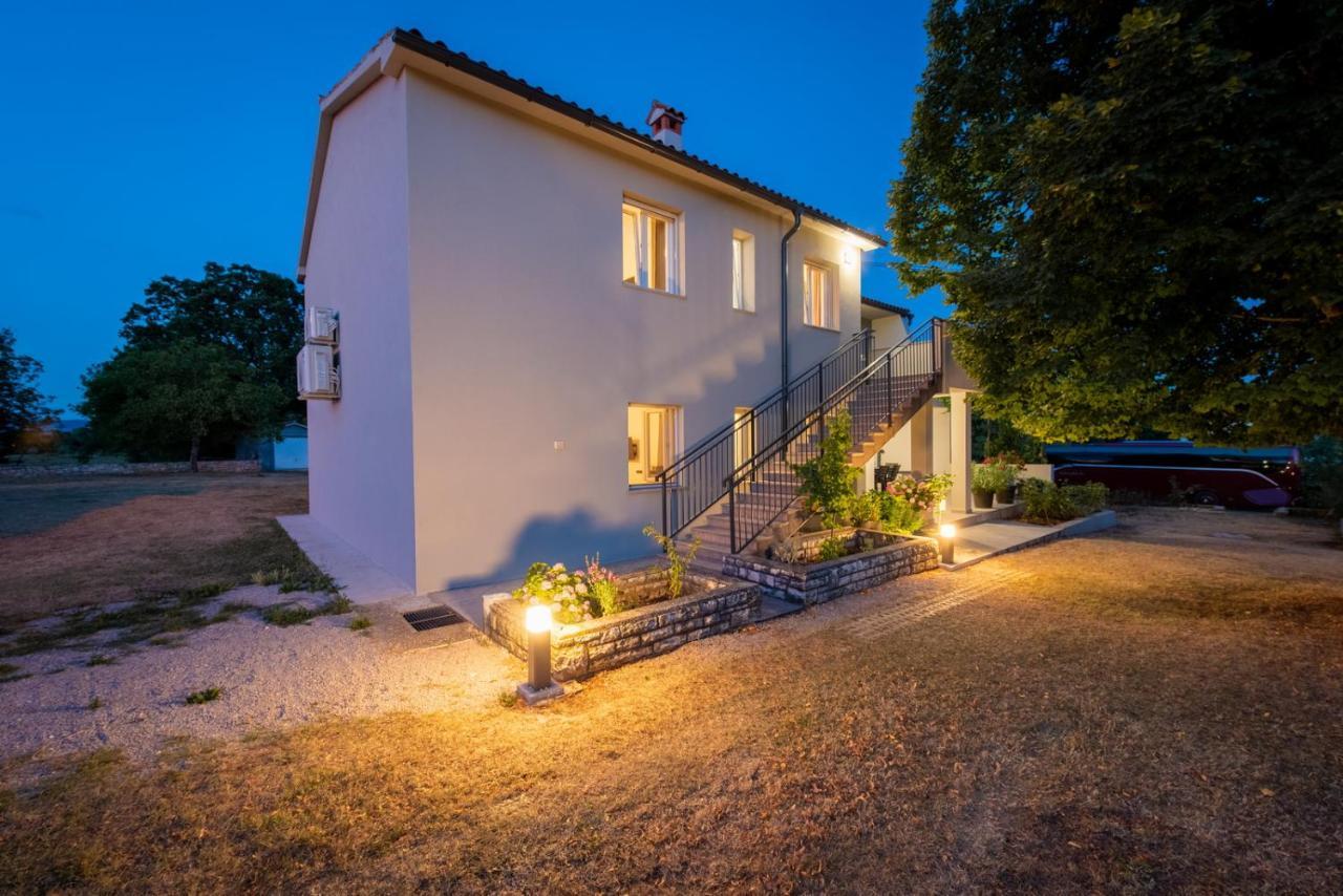 Villa Slivari Nedescina Экстерьер фото
