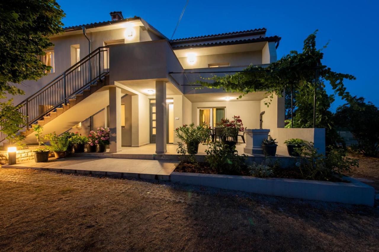Villa Slivari Nedescina Экстерьер фото